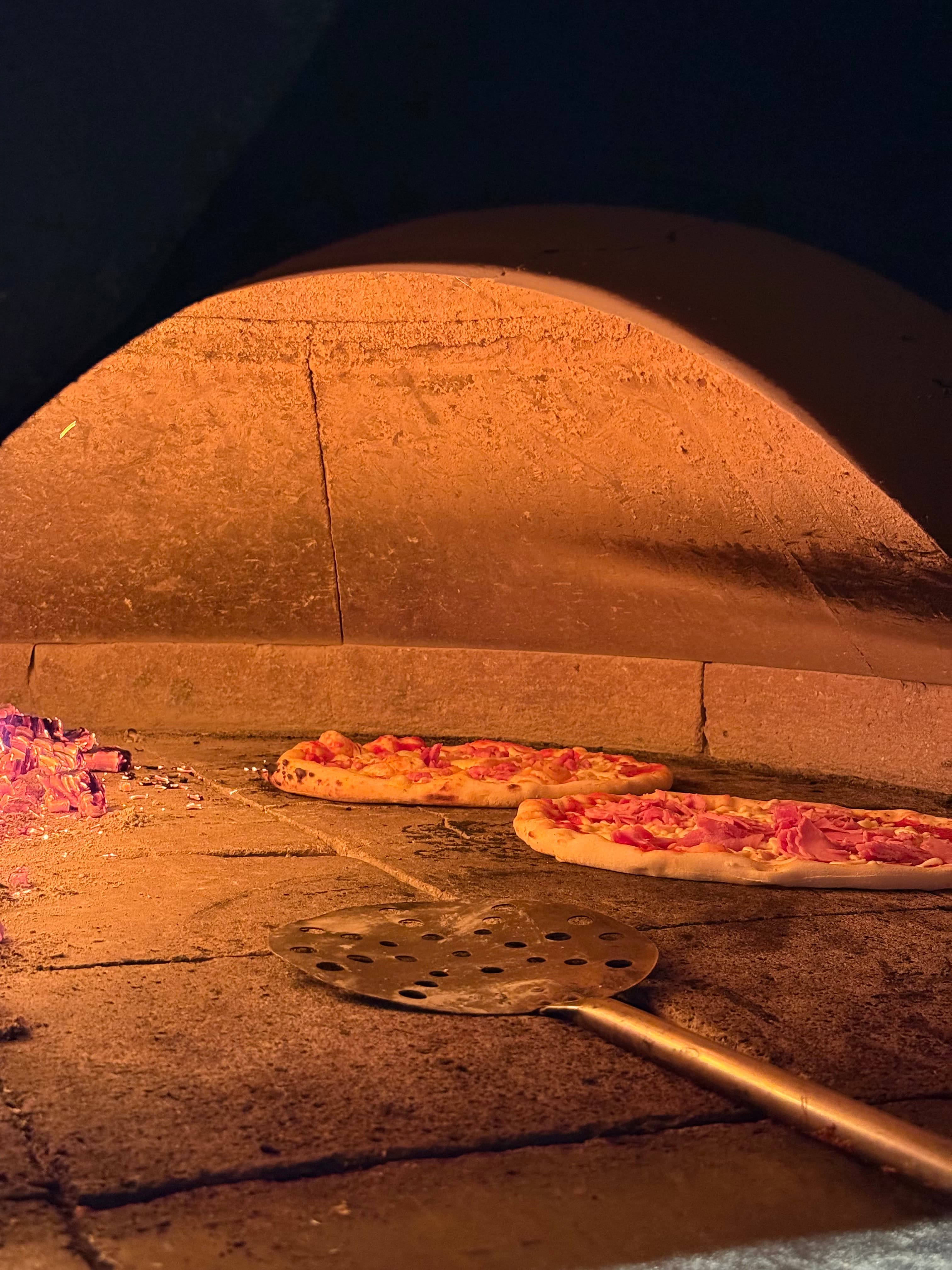 Ambiance Pizza Da Luigi — photo 7